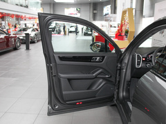 2023款 Cayenne E-Hybrid 2.0T
