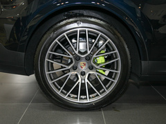 2023款 Cayenne E-Hybrid 2.0T