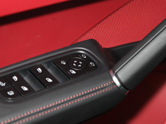 2023款 Cayenne E-Hybrid 2.0T