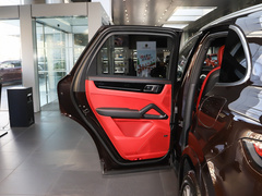 2023款 Cayenne E-Hybrid 2.0T 铂金版
