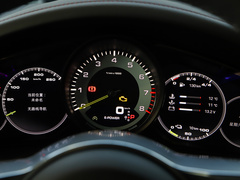 2023款 Cayenne E-Hybrid 2.0T 铂金版