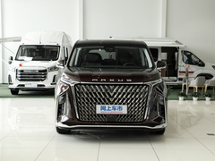 2022款 2.0T 星际七座版