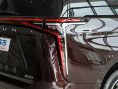 2022款 2.0T 星际七座版