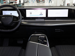 2022款 2.0T 星际七座版