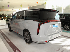 2022款 2.0T 星际六座版