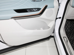 2022款 2.0T 星际六座版