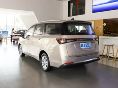 2022款 1.5T CVT智享豪华型