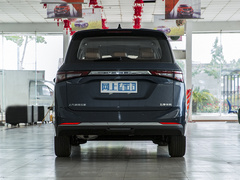 2022款 1.5T CVT尊享旗舰型