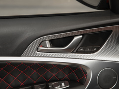 2023款 2.0T 后驱旗舰型