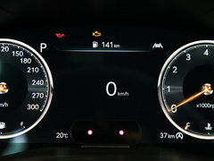 2023款 2.0T 后驱旗舰型