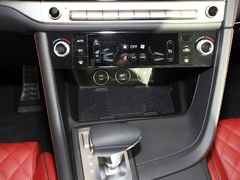 2023款 2.0T 四驱旗舰型