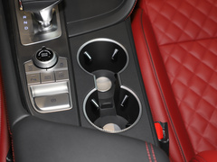 2023款 2.0T 四驱旗舰型