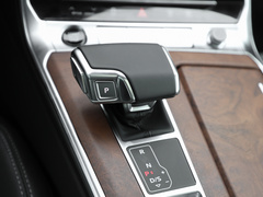 2023款 45 TFSI 臻选致雅型