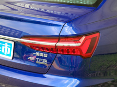 2023款 45 TFSI 臻选致雅型