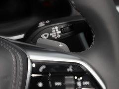2023款 45 TFSI 臻选致雅型