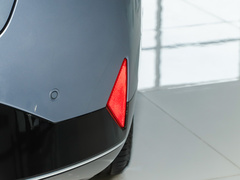 2022款  550E