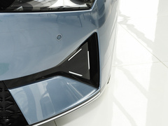 2022款  550E