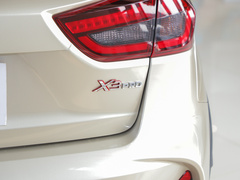 2022款 1.5L 手动小萌