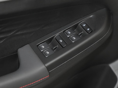 2022款 1.5L 手动小萌