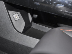 2022款 1.5T DCT两驱马犬追猎版