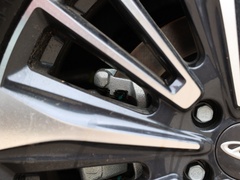 2022款 390T 两驱浩瀚版 5座