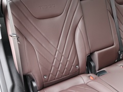 2022款 390T 两驱浩瀚版 5座