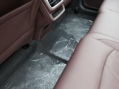 2022款 390T 两驱浩瀚版 5座