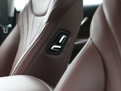 2022款 390T 两驱浩瀚版 5座