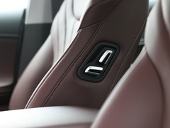 2022款 390T 两驱浩瀚版 5座