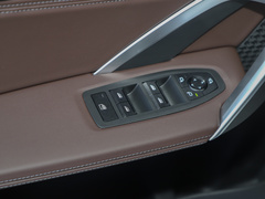 2023款 sDrive25Li X设计套装