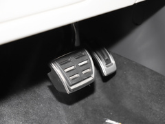 2023款 40 TFSI quattro 观云型 羽林套装
