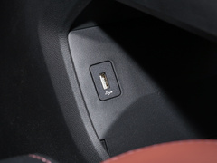 2022款 PLUS 蓝鲸NE 1.4T GDI DCT尊贵版