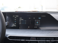 2022款 PLUS 蓝鲸NE 1.4T GDI DCT尊贵版