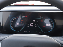 2022款 PLUS 蓝鲸NE 1.4T GDI DCT尊贵版