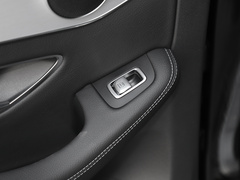 2022款 改款三 GLC 260 L 4MATIC 动感型