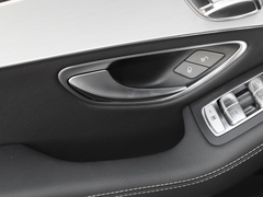 2022款 改款三 GLC 260 L 4MATIC 动感型