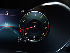2022款 改款三 GLC 260 L 4MATIC 动感型