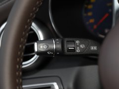 2022款 改款三 GLC 260 L 4MATIC 动感型