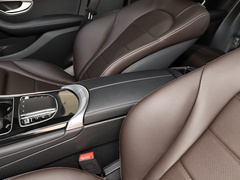2022款 改款三 GLC 260 L 4MATIC 动感型