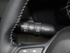 2023款 240TURBO 两驱锋尚版 5座