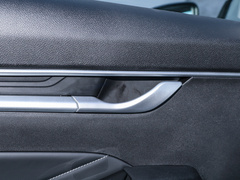 2022款 第4代 1.5L 手动精英型