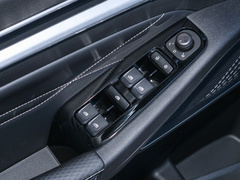 2022款 第4代 1.5L 手动精英型