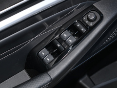2022款 第4代 1.5L CVT精英型