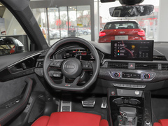2023款 S4 3.0TFSI