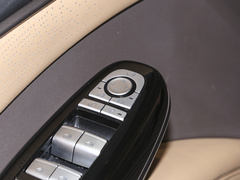2022款 EV 600 四驱旗舰型