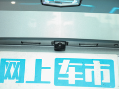 2022款  四驱高性能尊贵版
