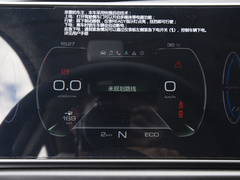 2022款 莫兰迪版 400km标准续航 尊贵型 磷酸铁锂