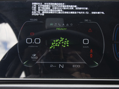 2022款 莫兰迪版 400km标准续航 尊贵型 磷酸铁锂
