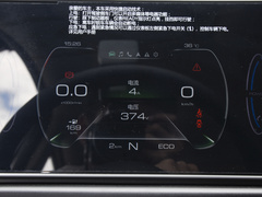 2022款 莫兰迪版 400km标准续航 尊贵型 磷酸铁锂