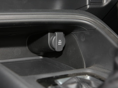 2023款 1.5L CVT热力版